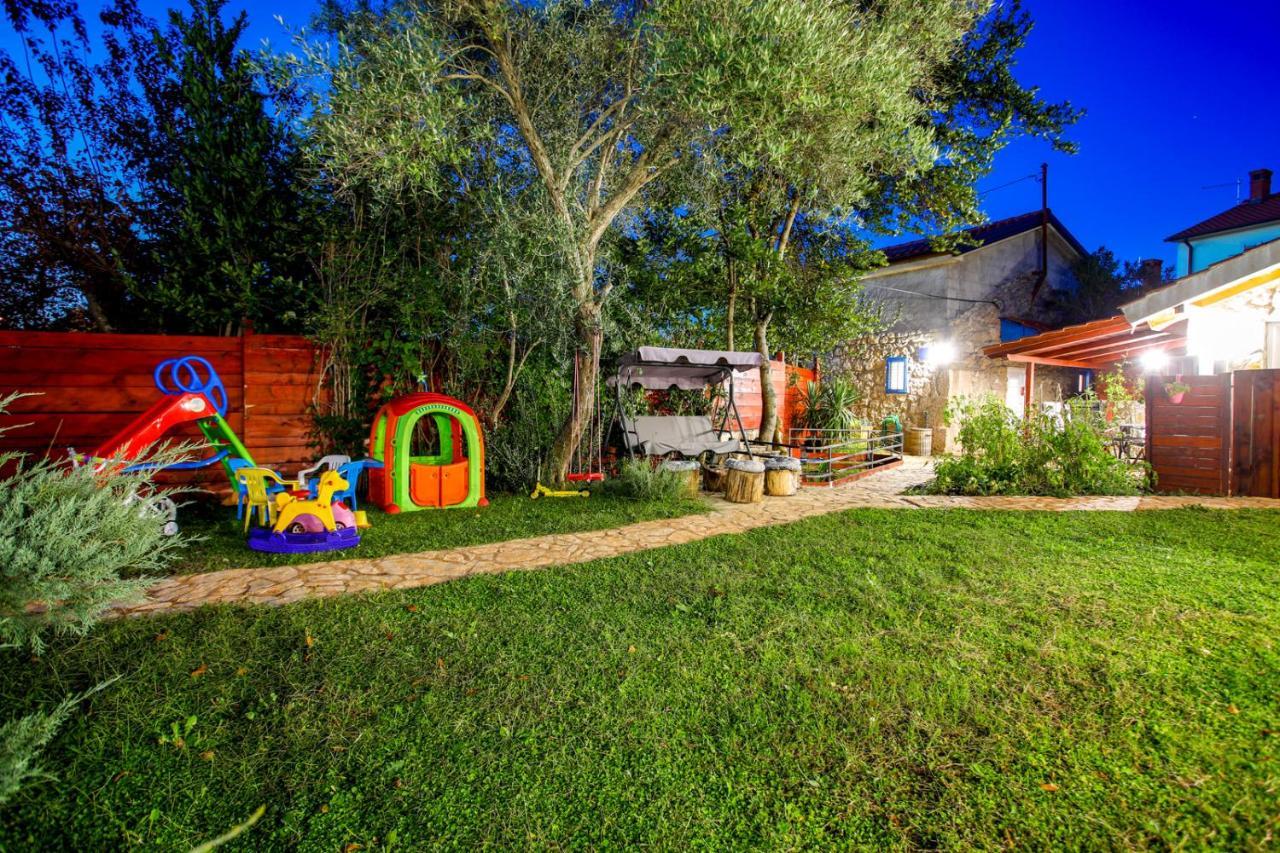 Holiday Home Casa Bianca Malinska Εξωτερικό φωτογραφία